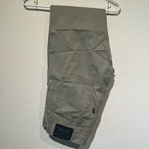 Levi’s 513 - 36x32 - Tan Jeans - good condition